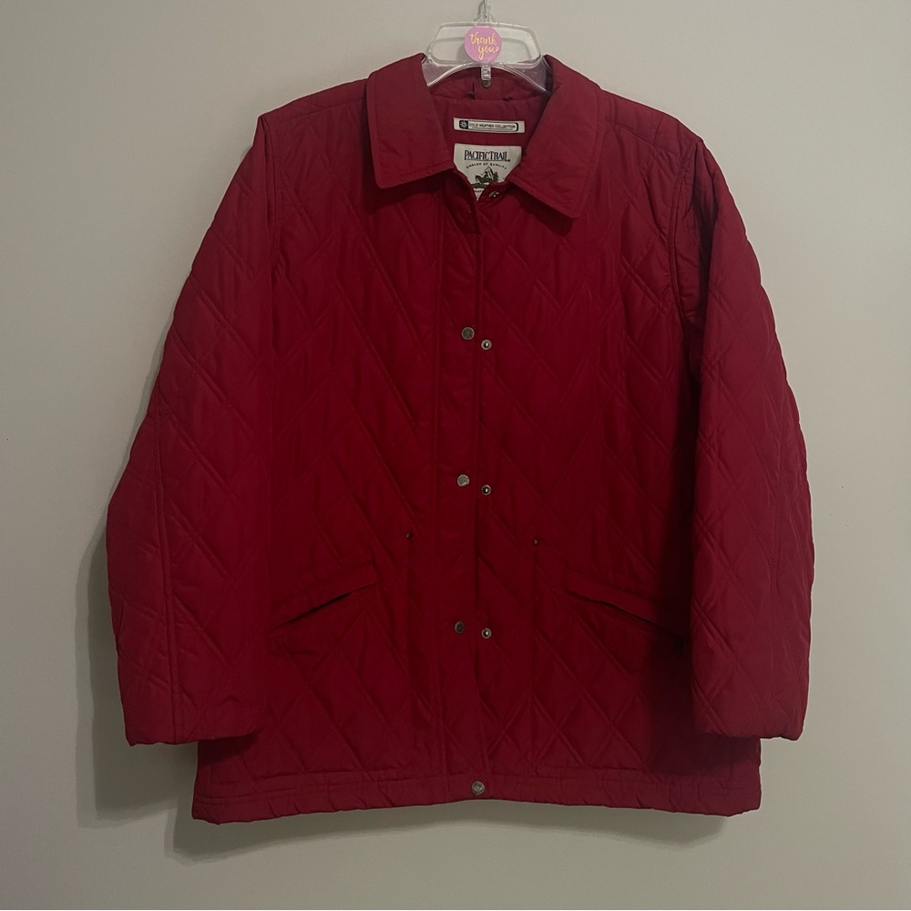 Pacific‎ Trail Cranberry Color Quilted  Jacket Size Large